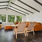 Strandbo * Thyholm