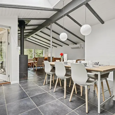 Дом отдыха Strandbo *