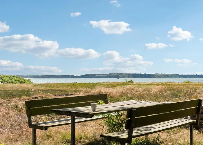 Strandbo * Thyholm